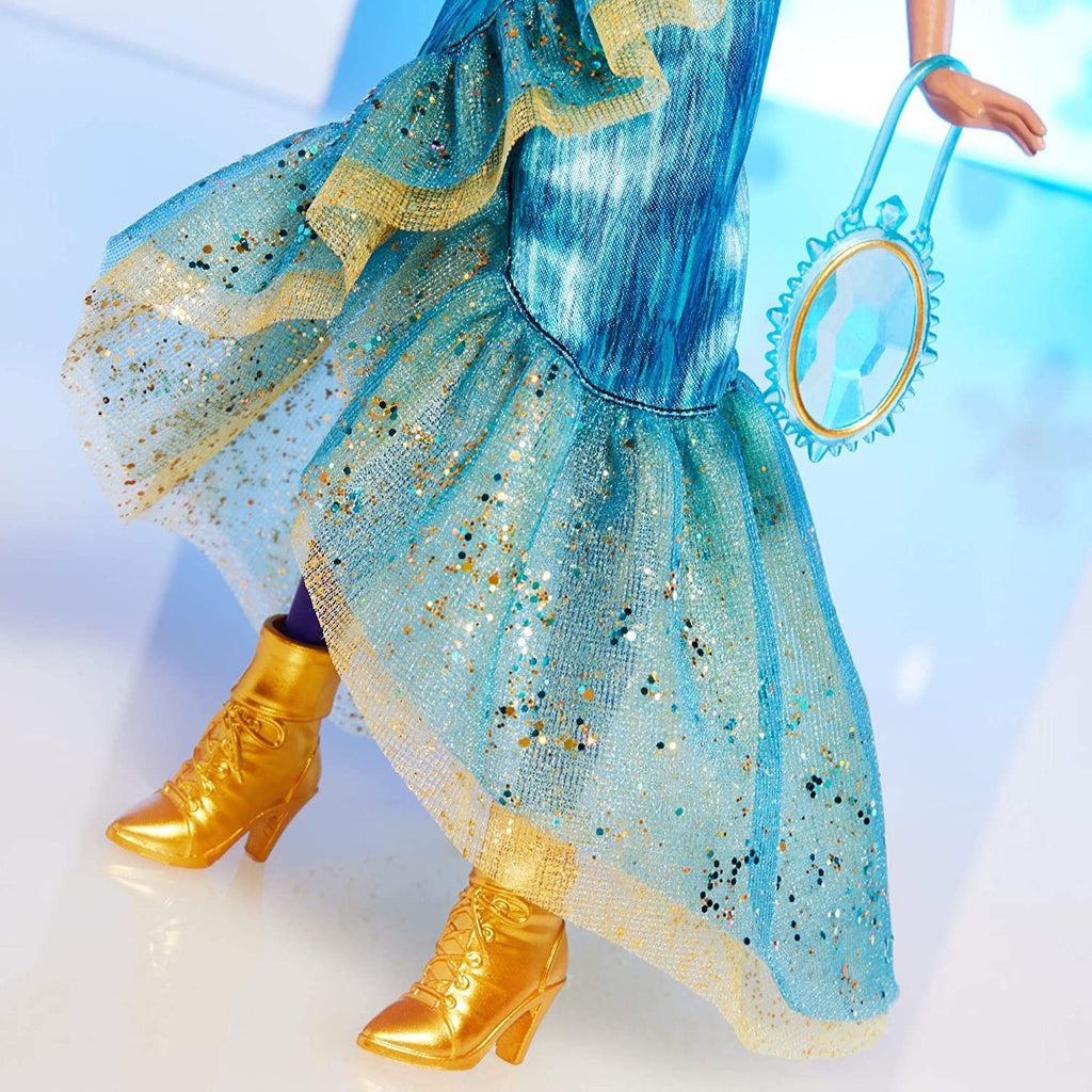 Disney Princess Style Series Jasmine Fashion Doll, Contemporary Style Full-Length Dress, Earrings, Purse, and Shoes, Toy for Girls 6 and Up