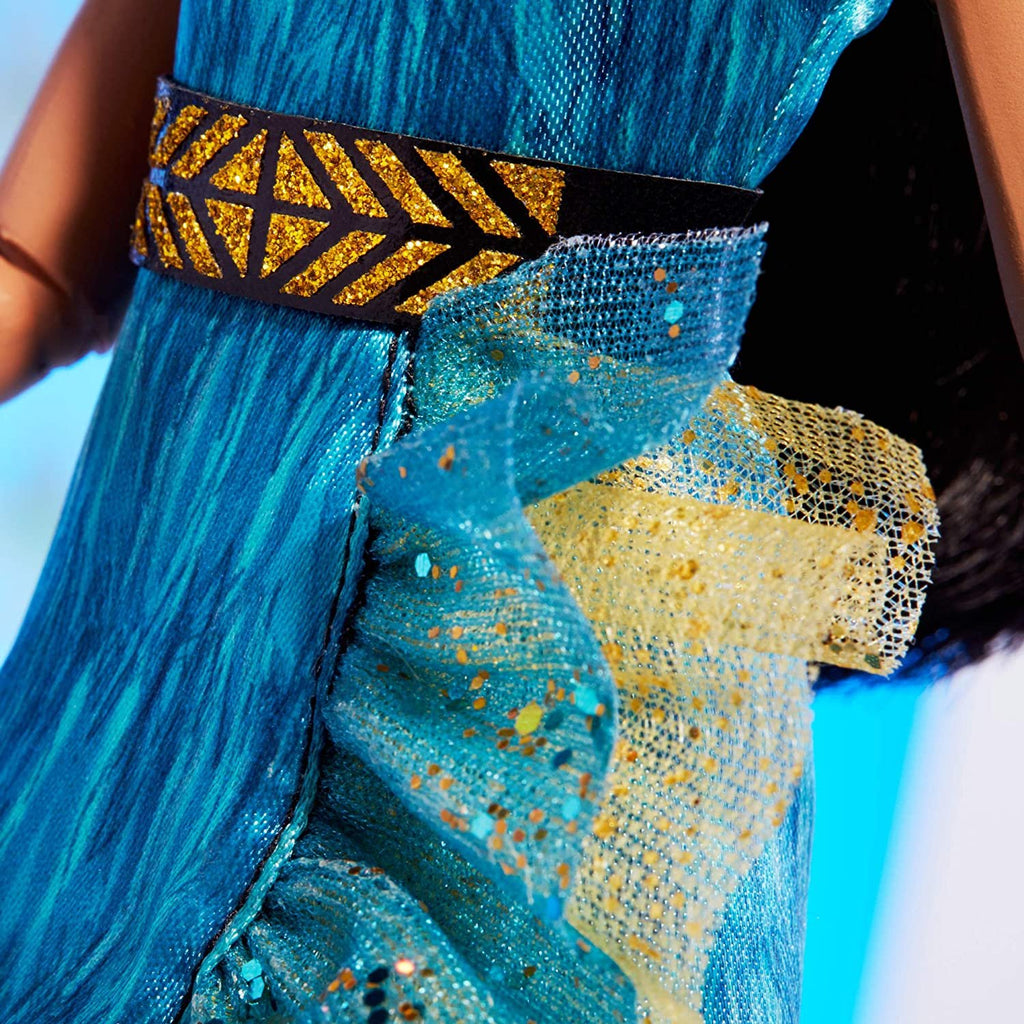 Disney Princess Style Series Jasmine Fashion Doll, Contemporary Style Full-Length Dress, Earrings, Purse, and Shoes, Toy for Girls 6 and Up