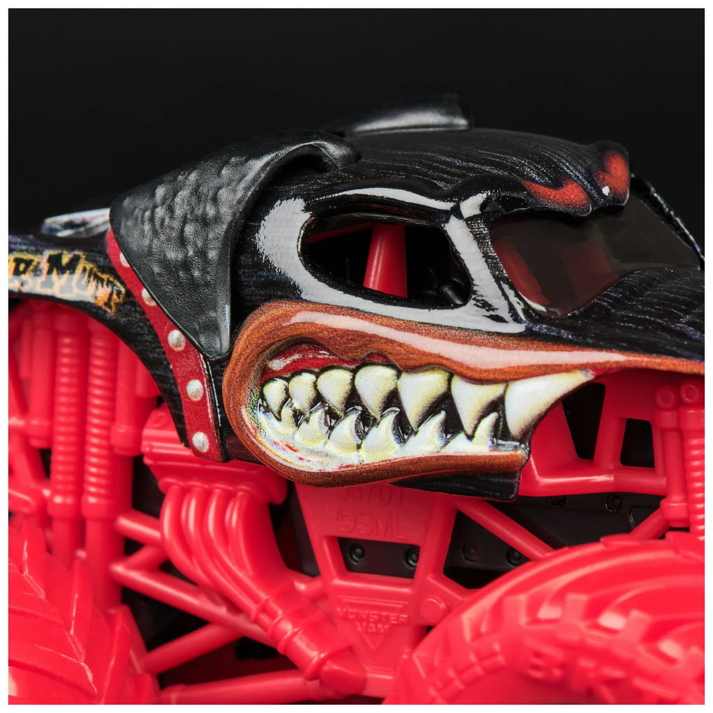 Monster Jam, Official Monster Mutt Rottweiler Monster Truck, Die-Cast Vehicle, 1:64 Scale, Kids Toys for Boys Ages 3 and up