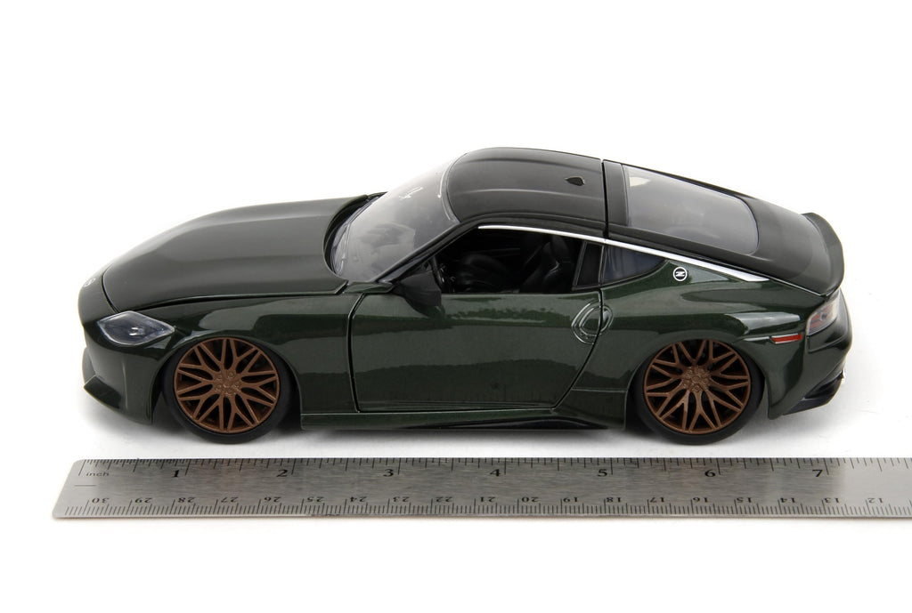 Fast & Furious Fast X 1:24 2023 Nissan Z Die-Cast Car, Toys for Kids and Adults