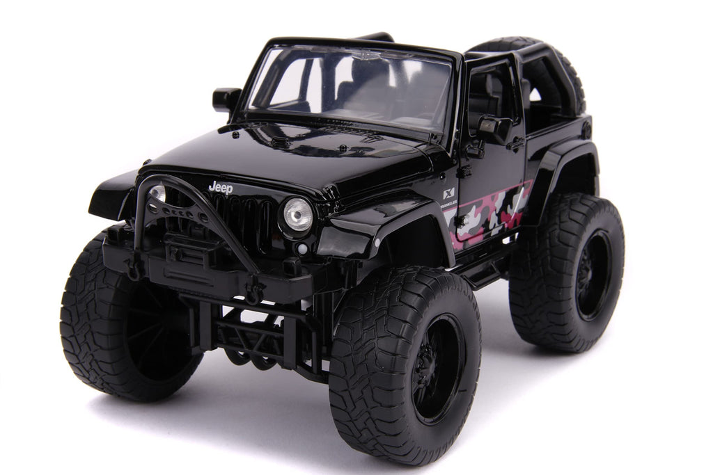 Jada Toys Just Trucks 2007 Jeep Wrangler Black/Pink Camo with Rack 1:24 Die-cast Vehicle