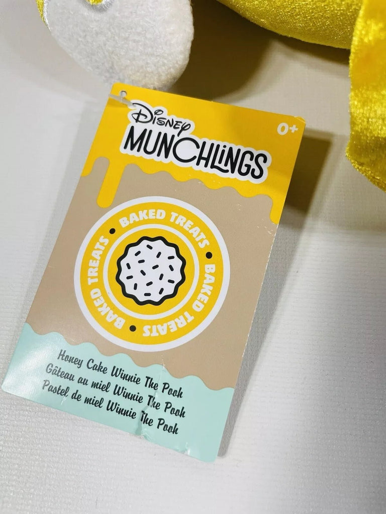 Disney Park Munchlings Honey Cake Baked Treats Winnie the Pooh Medium Plush