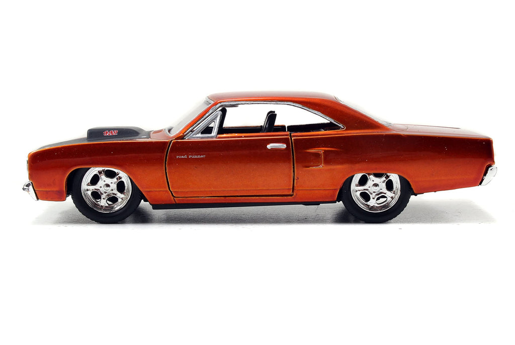 Fast & Furious 1:32 Dom's Plymouth Road Runner Die-cast Car, Toys for Kids and Adults(Copper)