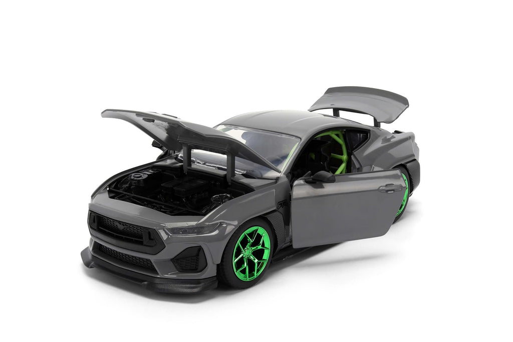 Jada Toys Bigtime Muscle 1:24 2024 Ford Mustang RTR Spec 5-D - Opening Doors, Hood, Trunk, Rubber Tires, (Glossy Gray)