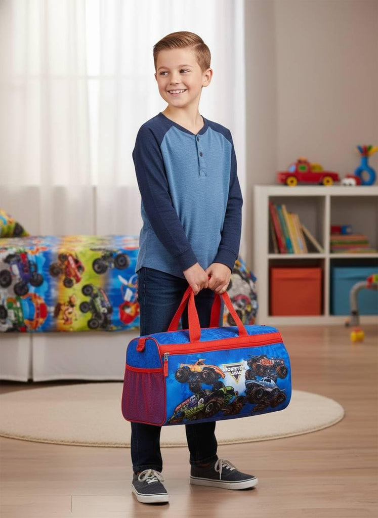 Disney Kids Duffle Bag 16.5" – Travel & Sports Bag with Zipper Pocket, Mesh Side Pockets & Shoulder Strap
