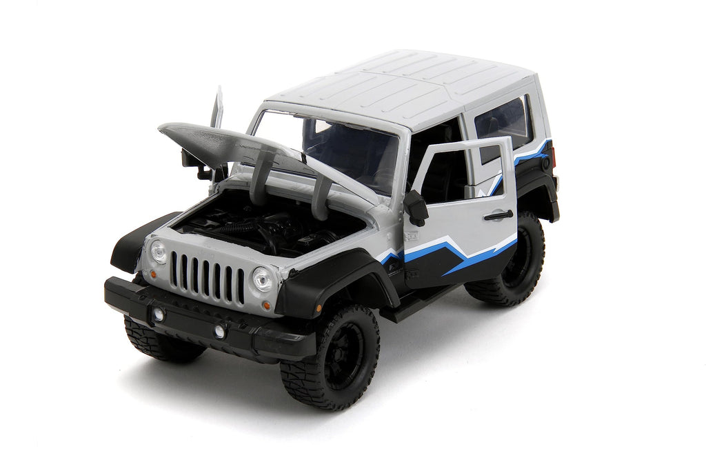 Just Trucks 1:24 2007 Jeep Wrangler Die-Cast Truck w/Tire Rack, Toys for Kids and Adults(Grey/Primer Black)