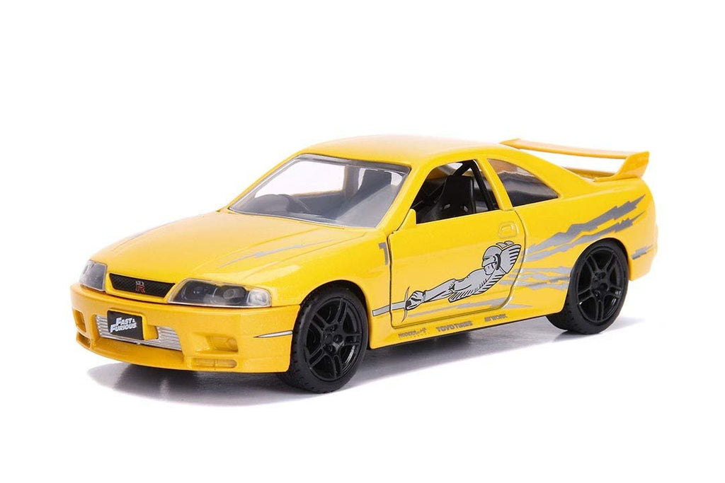 Fast & Furious 1:32 Leon's Nissan Skyline GT-R (BCNR33) Die-Cast Car, Toys for Kids and Adults