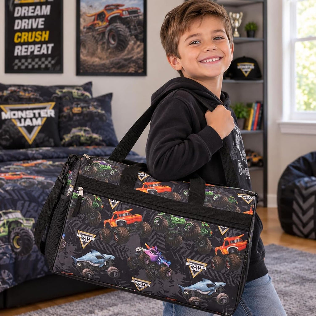 Disney Kids Duffle Bag 16.5" – Travel & Sports Bag with Zipper Pocket, Mesh Side Pockets & Shoulder Strap