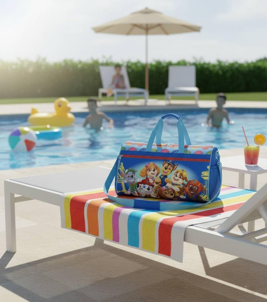 Disney Kids Duffle Bag 16.5" – Travel & Sports Bag with Zipper Pocket, Mesh Side Pockets & Shoulder Strap