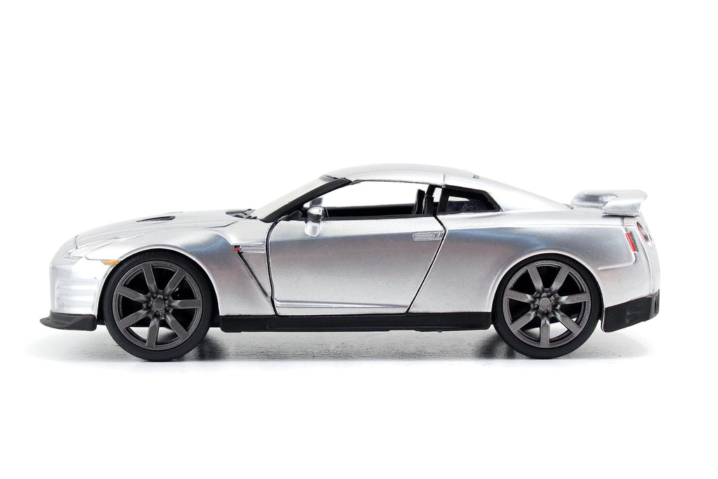 Fast & Furious 1:32 2009 Brian's Nissan GT-R R35 Die-Cast Car, Toys for Kids and Adults(Silver)