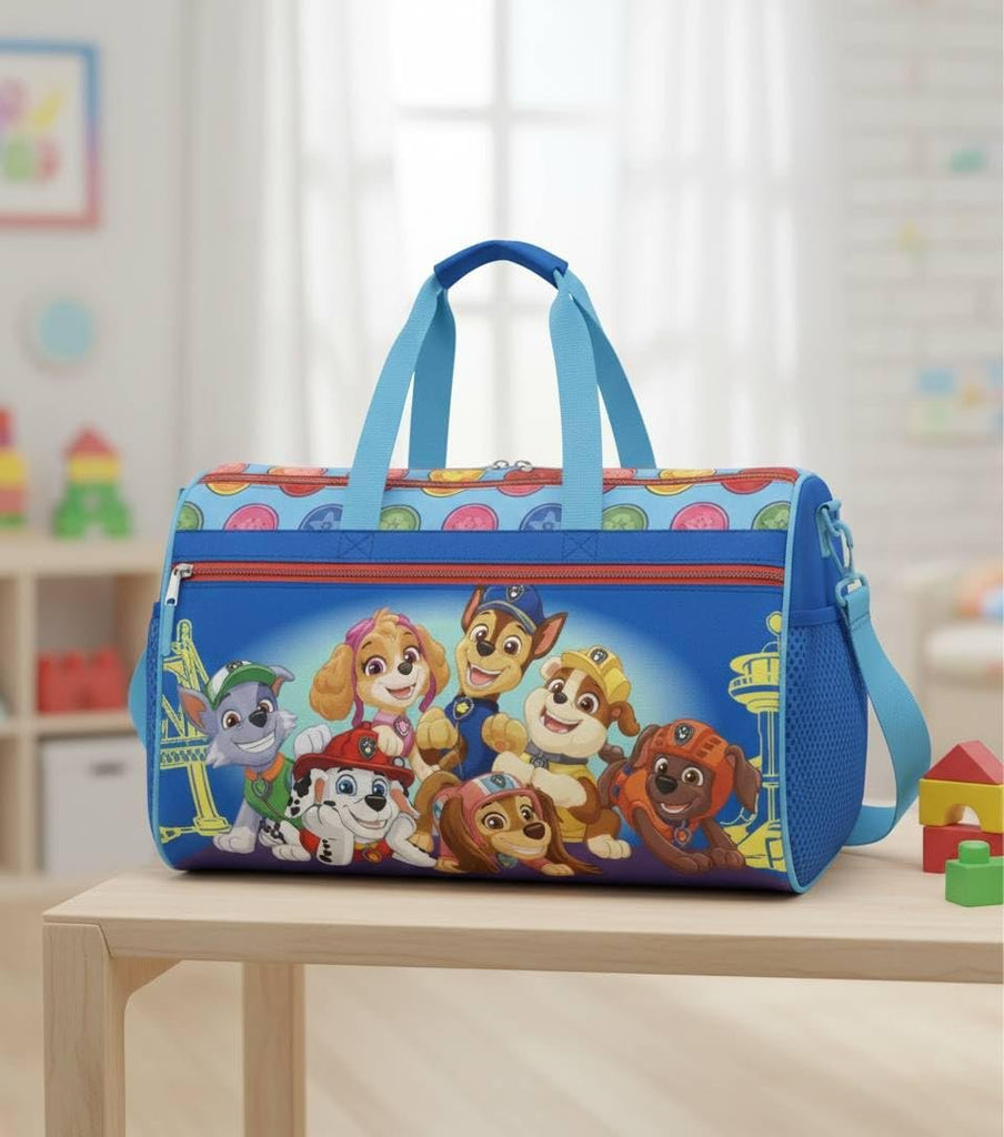 Disney Kids Duffle Bag 16.5" – Travel & Sports Bag with Zipper Pocket, Mesh Side Pockets & Shoulder Strap