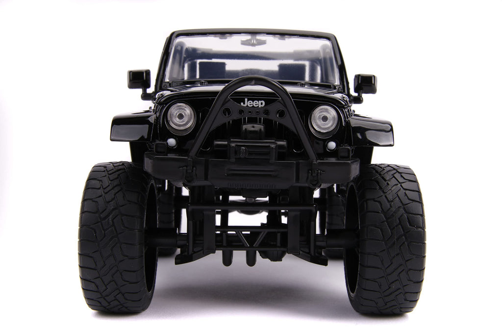 Jada Toys Just Trucks 2007 Jeep Wrangler Black/Pink Camo with Rack 1:24 Die-cast Vehicle