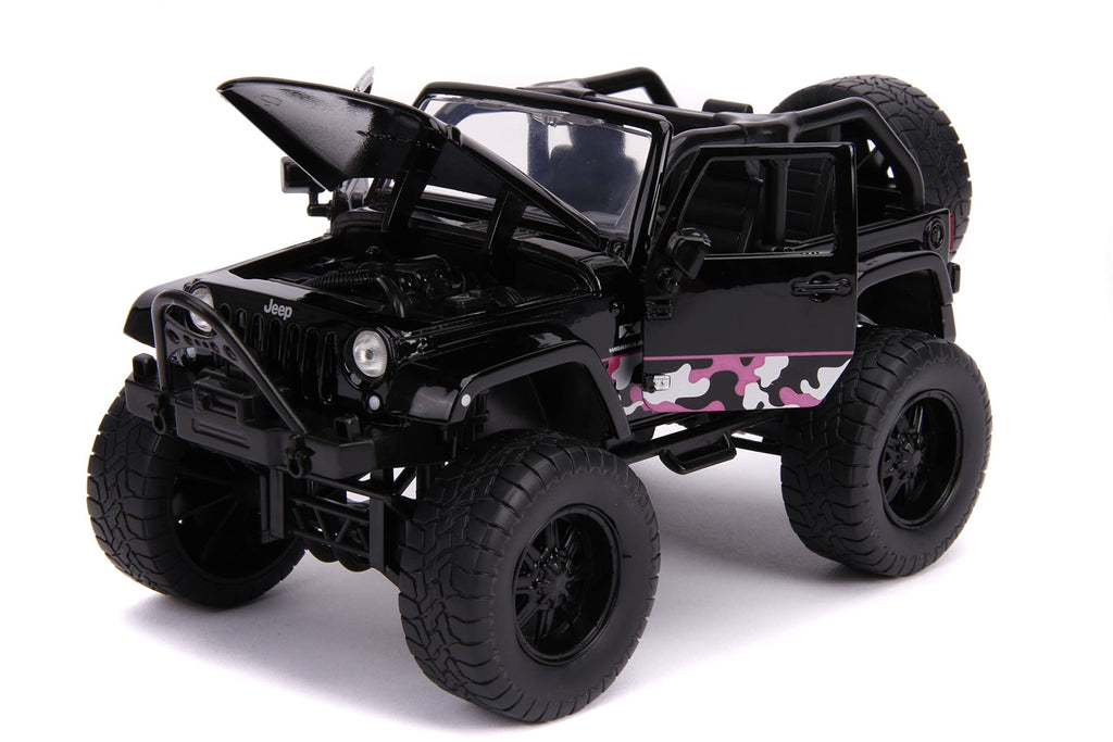 Jada Toys Just Trucks 2007 Jeep Wrangler Black/Pink Camo with Rack 1:24 Die-cast Vehicle