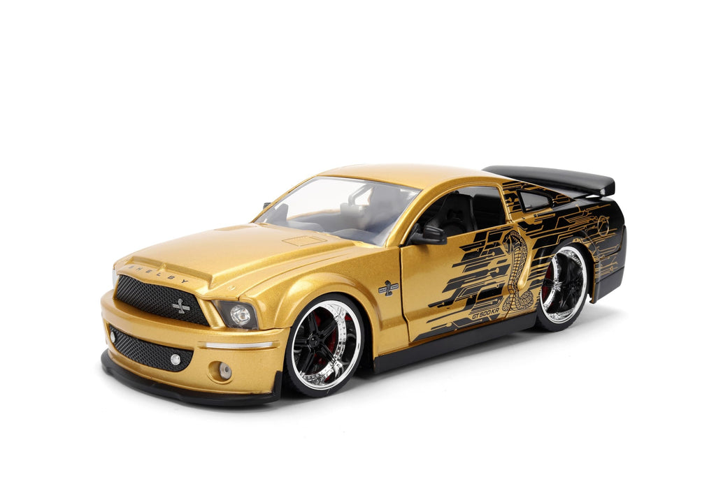 Jada Toys Bigtime Muscle 1:24 2008 Ford Shelby GT-500KR Die-cast Car – Opening Doors, Hood, Trunk, Rubber Tires(Gold Black)