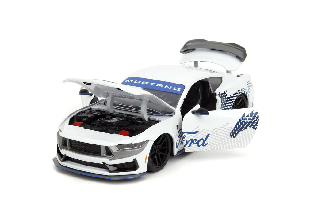 Jada Big Time Muscle 1:24 2024 Ford Mustang GT Dark Horse Die-Cast Car, Toys for Kids and Adults(White with Blue Horse Deco)