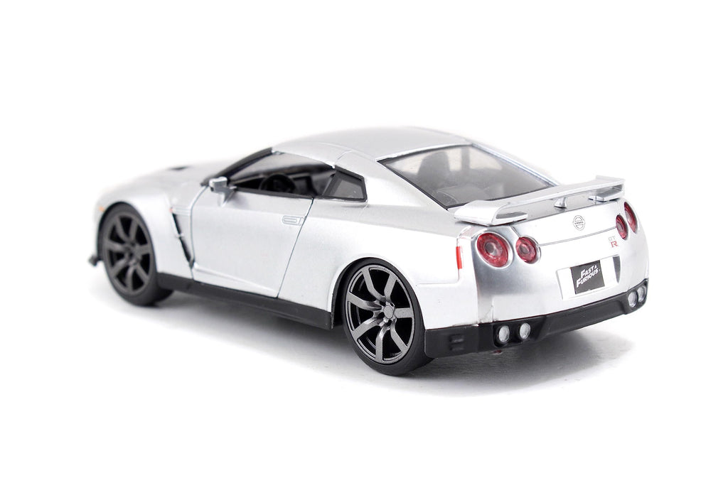 Fast & Furious 1:32 2009 Brian's Nissan GT-R R35 Die-Cast Car, Toys for Kids and Adults(Silver)