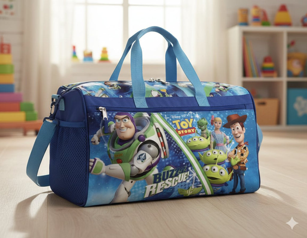Disney Moana Kids Duffle Bag 16.5" – Travel & Sports Bag with Zipper Pocket, Mesh Side Pockets & Shoulder Strap