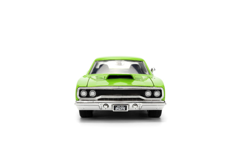 Jada Toys Bigtime Muscle 1:24 1970 Plymouth Road Runner Die-cast Car – Opening Doors, Hood, Trunk, Rubber Tires(Glossy Green)