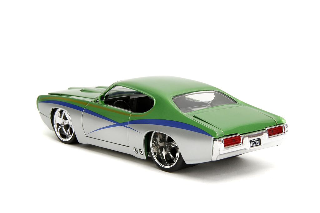 Jada Toys Bigtime Muscle 1:24 1969 Pontiac GTO Die-cast Car – Opening Doors, Hood, Trunk, Rubber Tires(Candy Silver/Green)