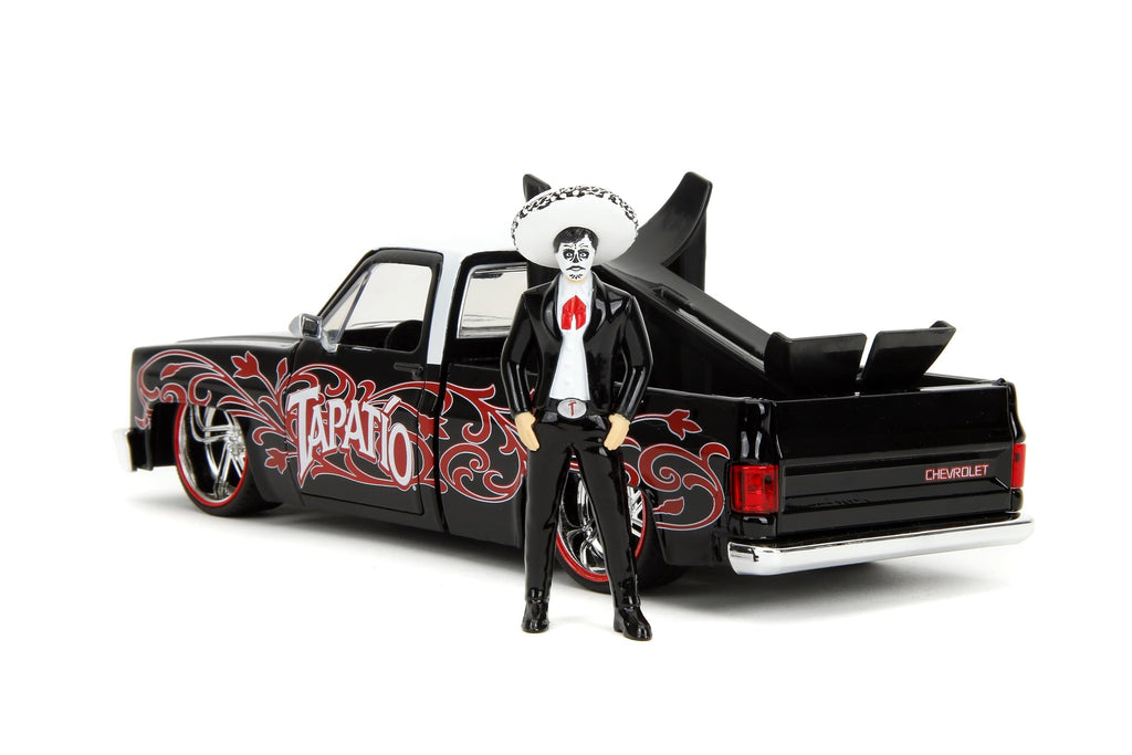 Jada Toys Hollywood Rides 1:24 Scale Die-Cast 1985 Chevy C10 with Tapatio Man Figure – Opening Doors, Detailed Interior, Rubber Tires – Day of The Dead Theme – Collectible for Ages 8+
