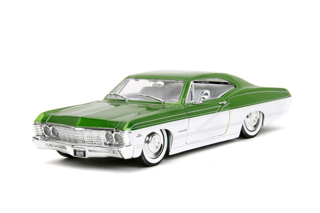 Big Time Muscle 1:24 1967 Chevrolet Impala SS Die-Cast Car, Toys for Kids and Adults(Green/White)