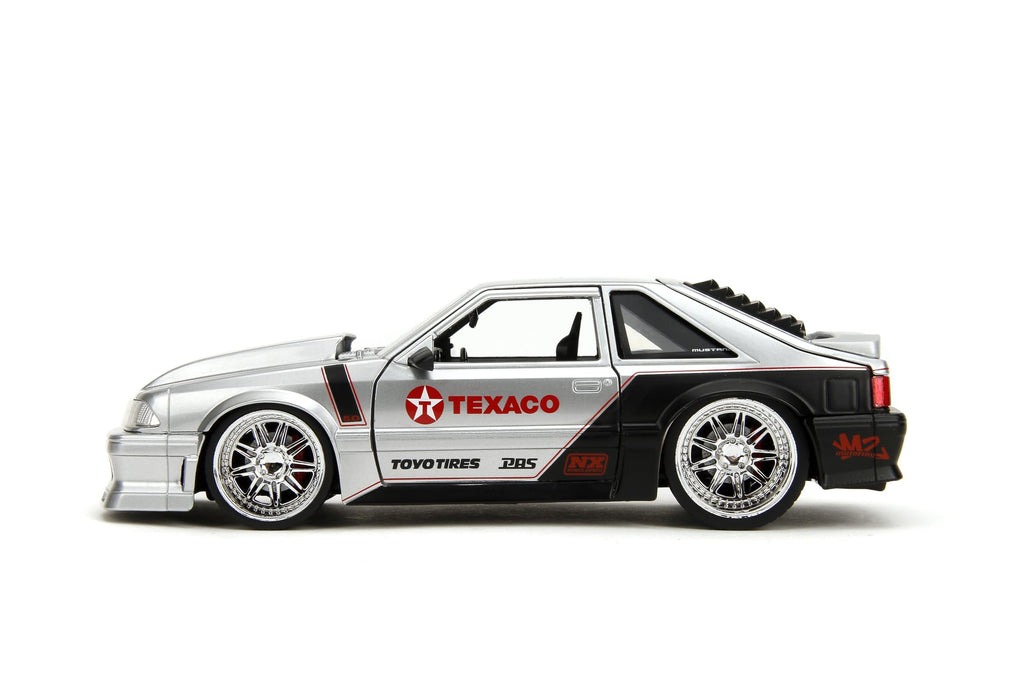 Jada Toys Bigtime Muscle 1:24 1989 Ford Mustang GT Texaco Die-cast Car – Opening Doors, Hood, Trunk, Rubber Tires(Candy Silver)