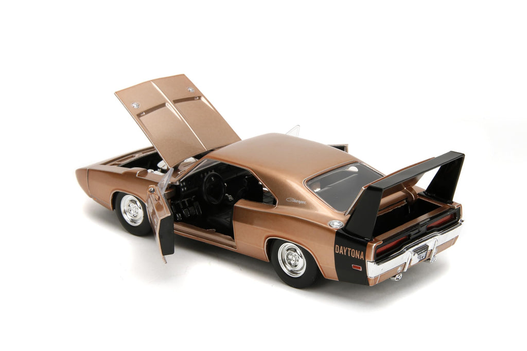 Jada Toys Bigtime Muscle 1:24 1969 Dodge Charger Daytona Die-cast Car – Opening Doors, Hood, Trunk, Rubber Tires(Candy Copper)