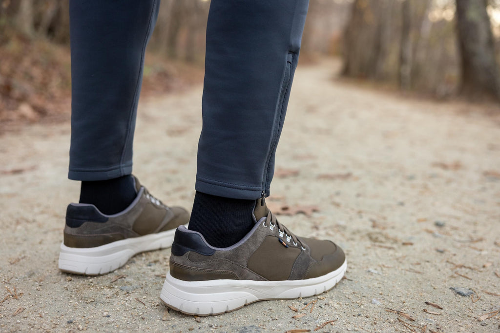 Dr. Scholl's Men's Athletic & Work Compression Over the Calf Casual Sock, Gray, 6.5-12 US