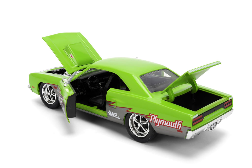 Jada Toys Bigtime Muscle 1:24 1970 Plymouth Road Runner Die-cast Car – Opening Doors, Hood, Trunk, Rubber Tires(Glossy Green)