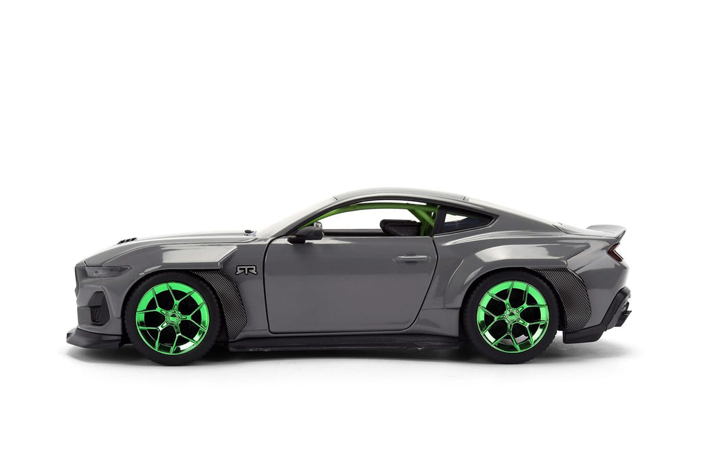 Jada Toys Bigtime Muscle 1:24 2024 Ford Mustang RTR Spec 5-D - Opening Doors, Hood, Trunk, Rubber Tires, (Glossy Gray)