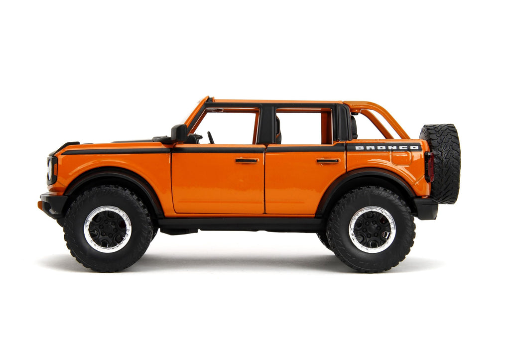 Just Trucks 1:24 2021 Ford Bronco Die-Cast Car & Tire Rack, Toys for Kids and Adults(Orange)