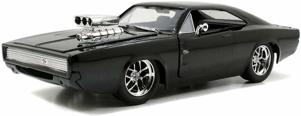 Jada 1:24 Diecast 1970 Dodge Charger (Street) with Dom Toretto Figure