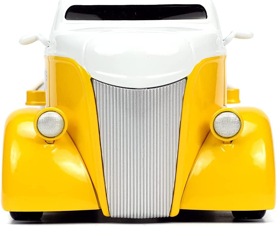 M&M's 1:24 1947 Ford COE Flatbed Die-cast Car & 2.75" Yellow Figure, Toys for Kids and Adults