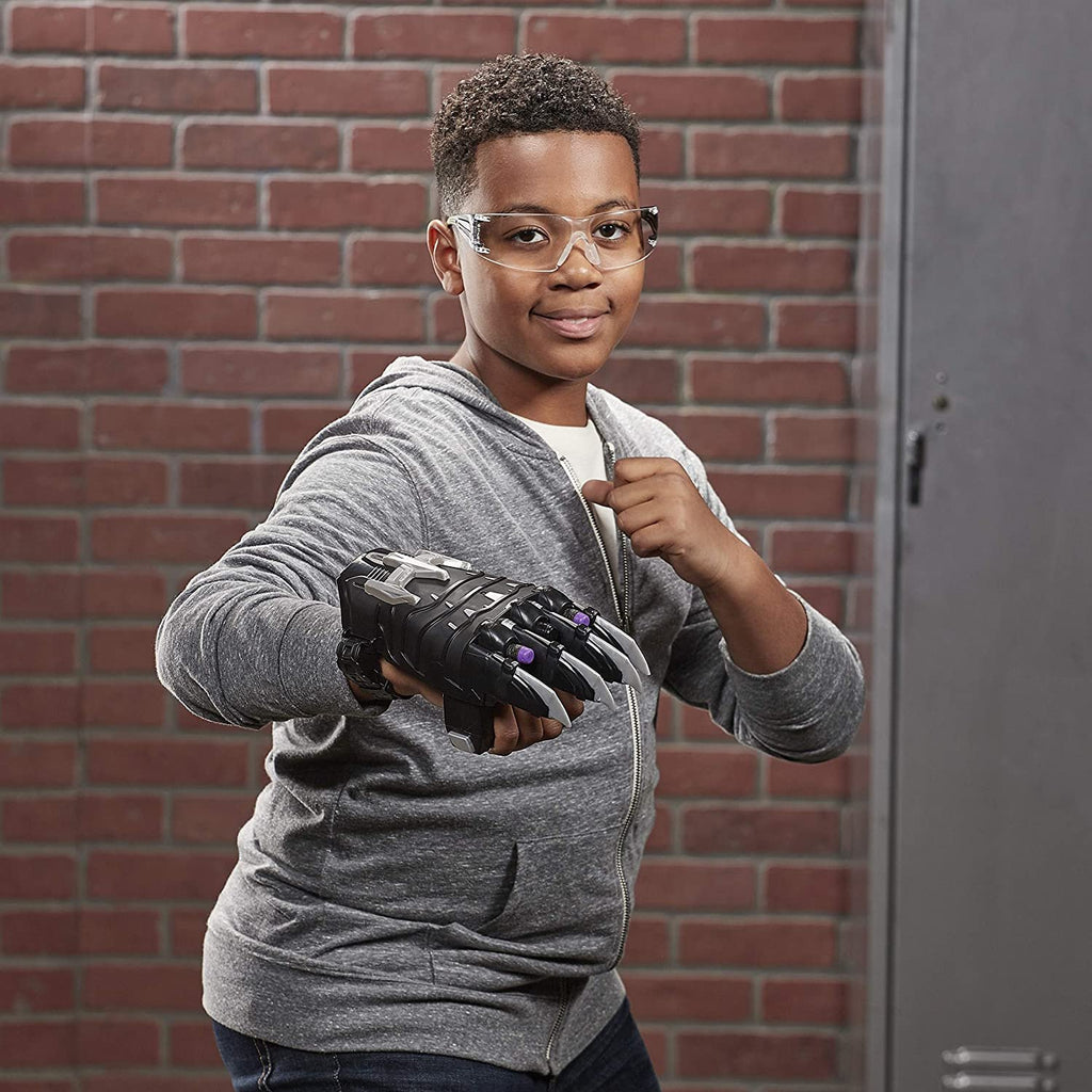 NERF Power Moves Marvel Avengers Black Panther Power Slash Claw Dart-Launching Toy for Kids Roleplay, Toys for Children Aged 5 and up