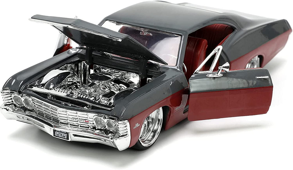 Jada Toys Big Time Muscle 1:24 1967 Chevy Impala SS Gray/Burgundy Die-cast Car, Toys for Kids and Adults