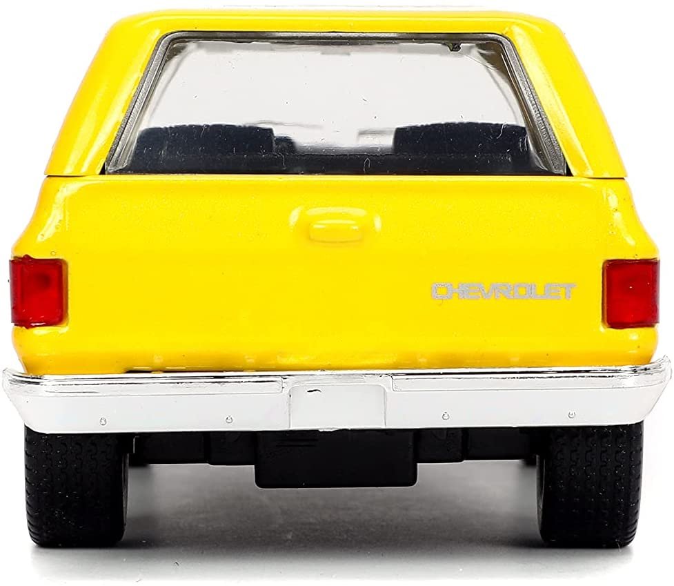 Jada Toys Spongebob Squarepants 1:32 1980 Chevy Blazer K5 Die-cast Car and 1.65" Spongebob Figure, Toys for Kids and Adults, 31798