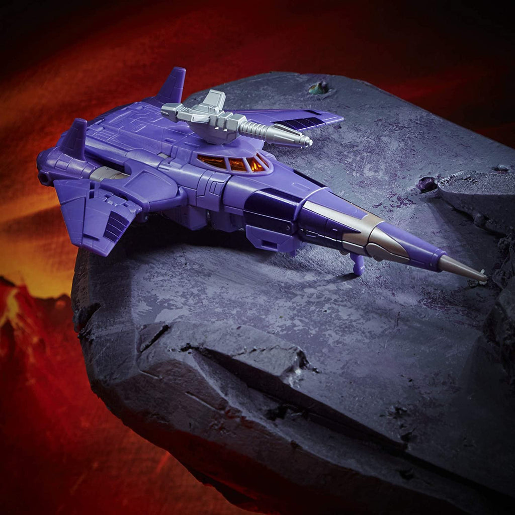 Transformers Toys Generations War for Cybertron: Kingdom Voyager WFC-K9 Cyclonus Action Figure - Kids Ages 8 and Up, 7-inch