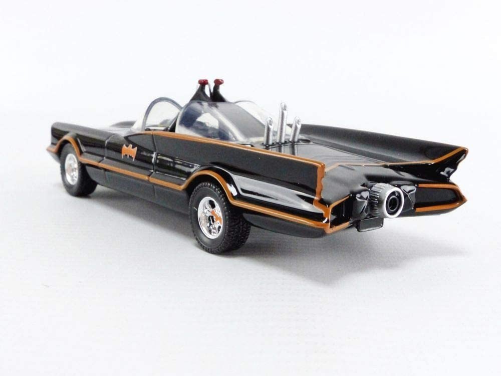 Jada Toys DC Comics 1:32 Classic TV Series 1966 Batmobile Die-cast Car with Batman Figure, Toys for Kids and Adults