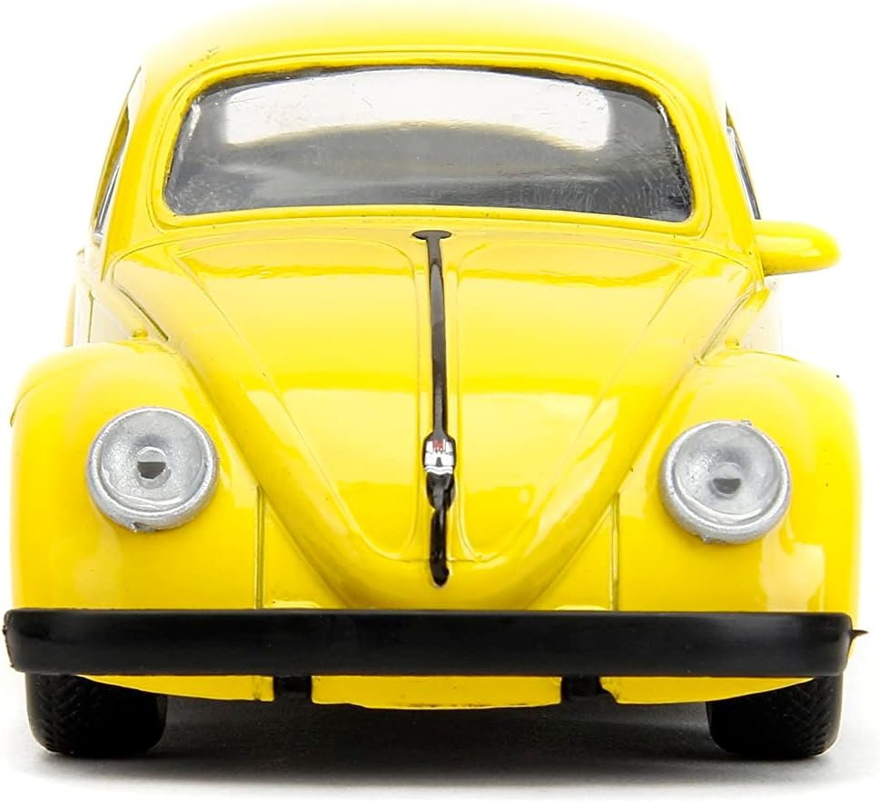 Punch Buggy 1:32 Scale 1959 Volkswagen Beetle Die-cast Car with Mini Gloves Accessory (Yellow), Toys for Kids and Adults