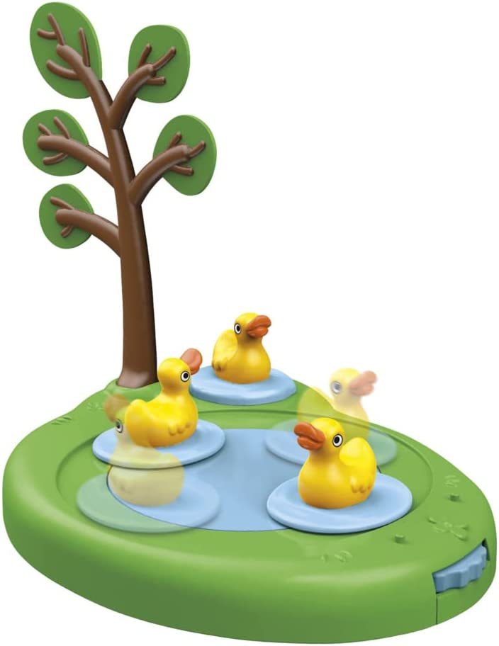 Peppa Pig Peppa's Adventures Peppa's Picnic Playset, Preschool Toy with 2 Figures and 8 Accessories, for Ages 3 and Up