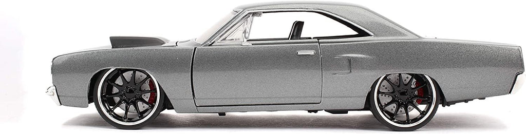 Fast & Furious 1:24 Dom's 1970 Plymouth Roadrunner Die-cast Car, Toys for Kids and Adults