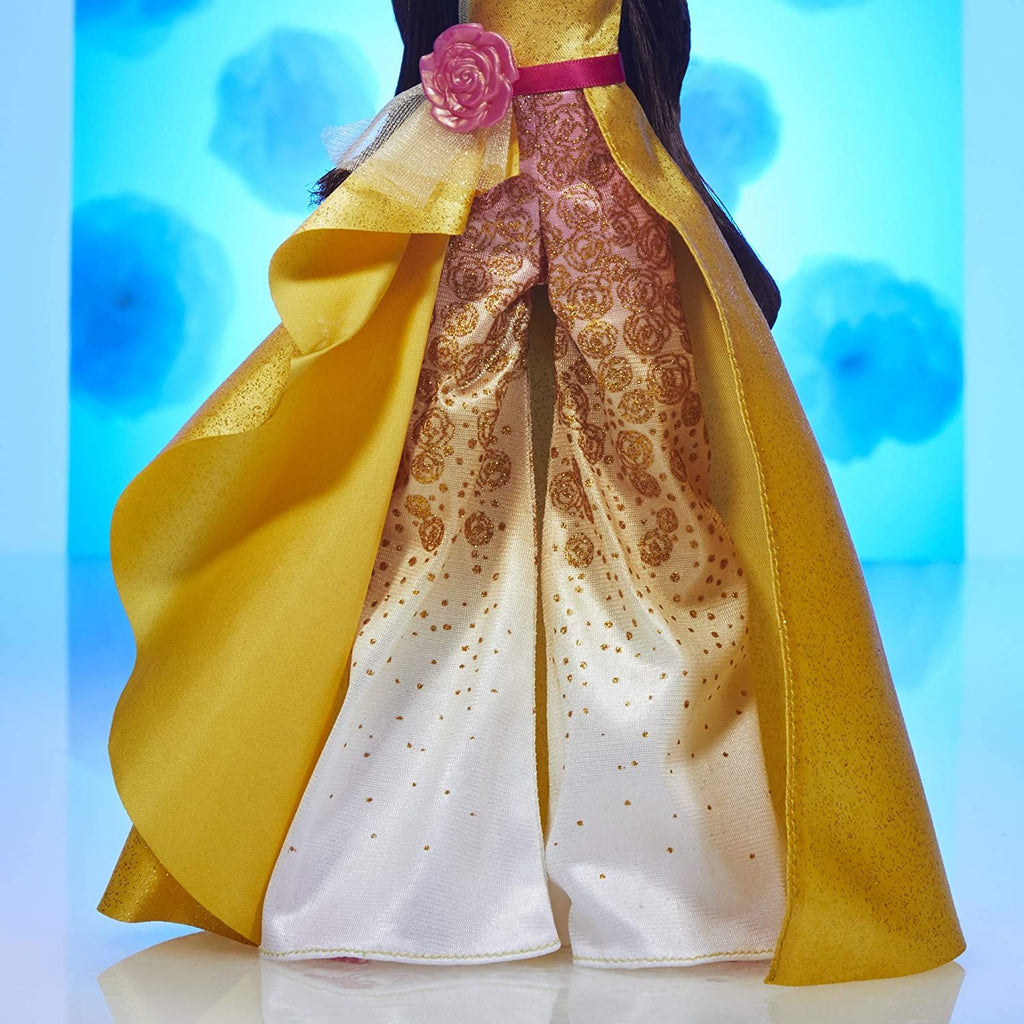 Disney Princess Style Series 08 Belle, Contemporary Style Fashion Doll with Accessories, Collectable Toy for Girls 6 Years and Up