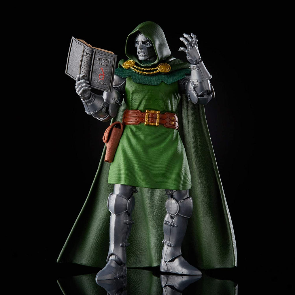 Marvel Vintage Series 6-inch Scale Dr. Doom Fantastic 4 Action Figure Toy, 10 Accessories, Marvel Super Hero Collectible Series, Ages 4 and Up