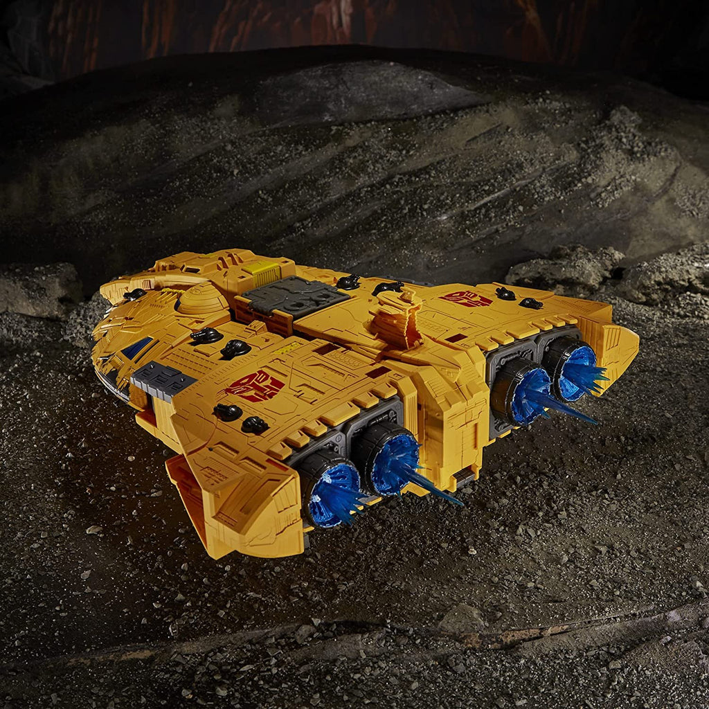 Hasbro Collectibles - Transformers Generations War for Cybertron KTitan Class