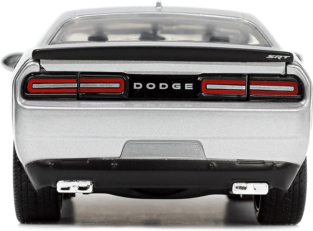 Jada Toys Big Time Muscle 1:24 2015 Dodge Challenger SRT Hellcat Die-cast Car Silver/Black Flames, Toys for Kids and Adults