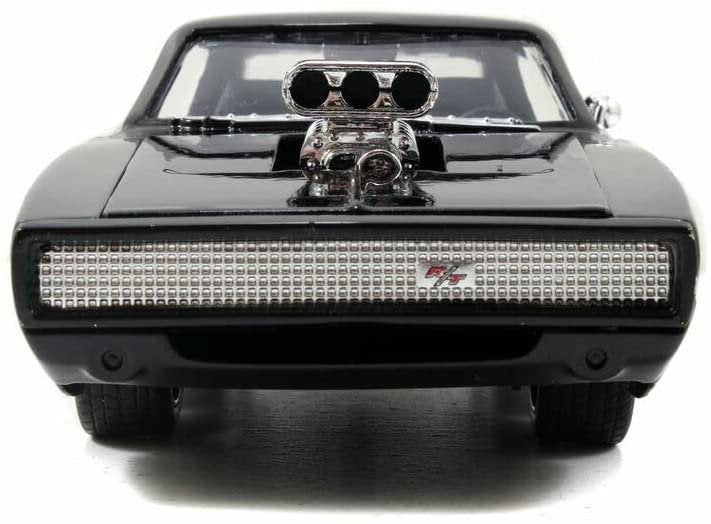 Jada 1:24 Diecast 1970 Dodge Charger (Street) with Dom Toretto Figure