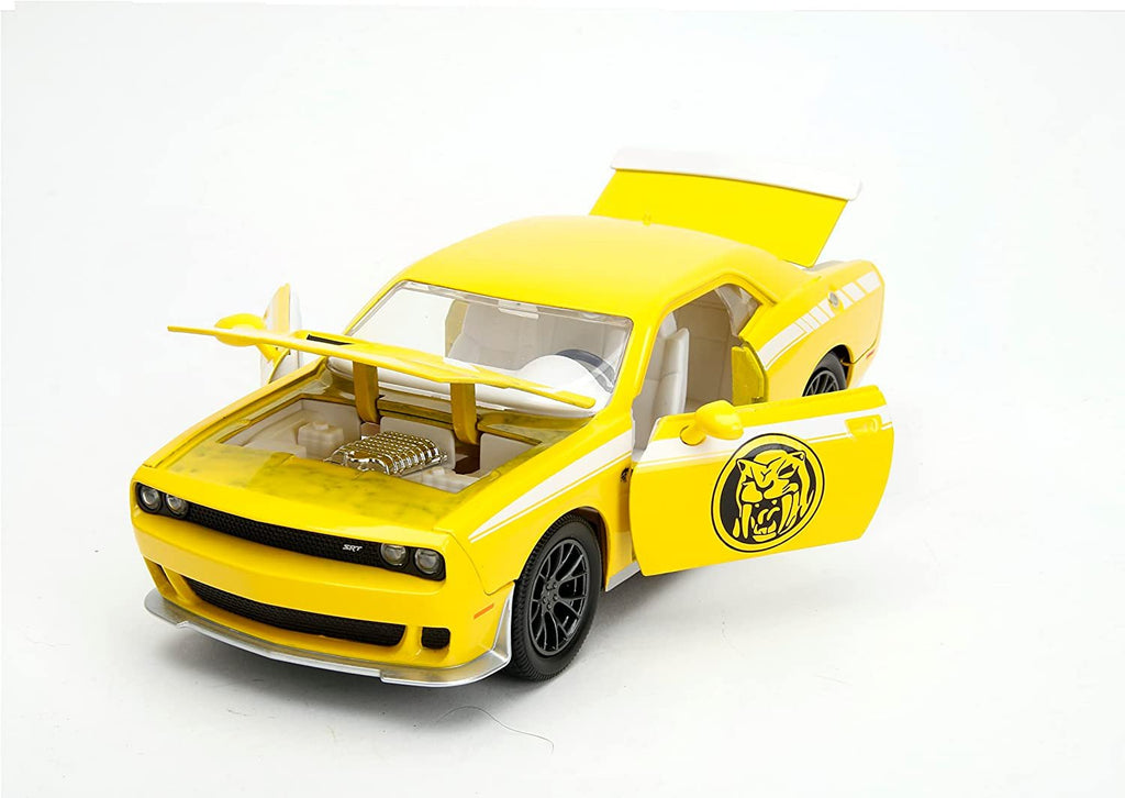 Power Rangers 1:24 2015 Dodge Challenger SRT Hellcat Die-Cast Car & 2.75" Yellow Ranger Figure, Toys for Kids and Adults