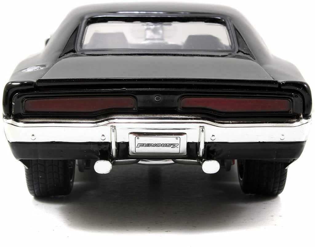 Jada 1:24 Diecast 1970 Dodge Charger (Street) with Dom Toretto Figure