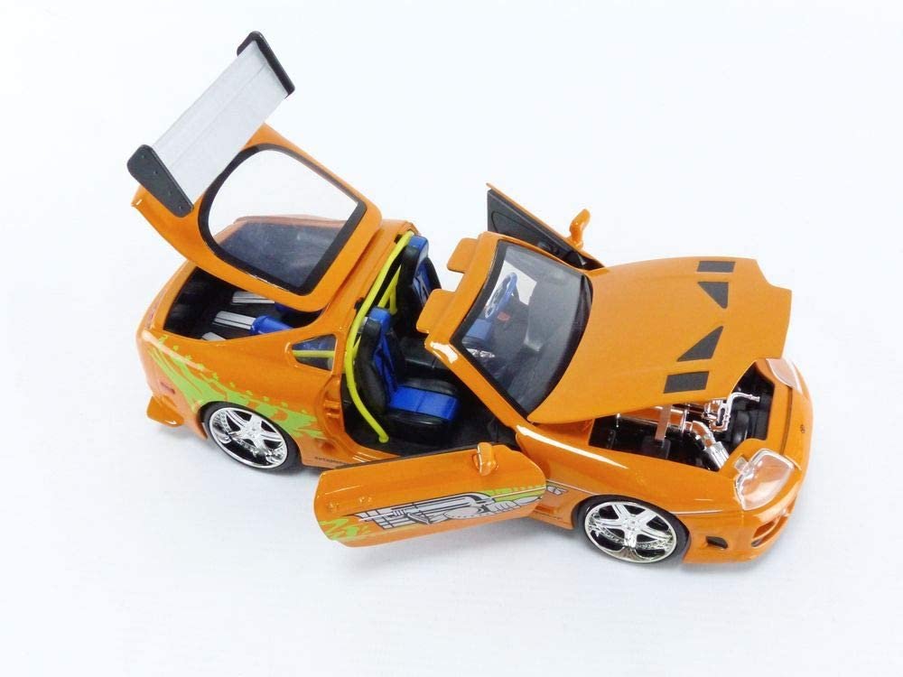 Jada 1:24 Diecast 1995 Toyota Supra with Brian O'Conner Figure