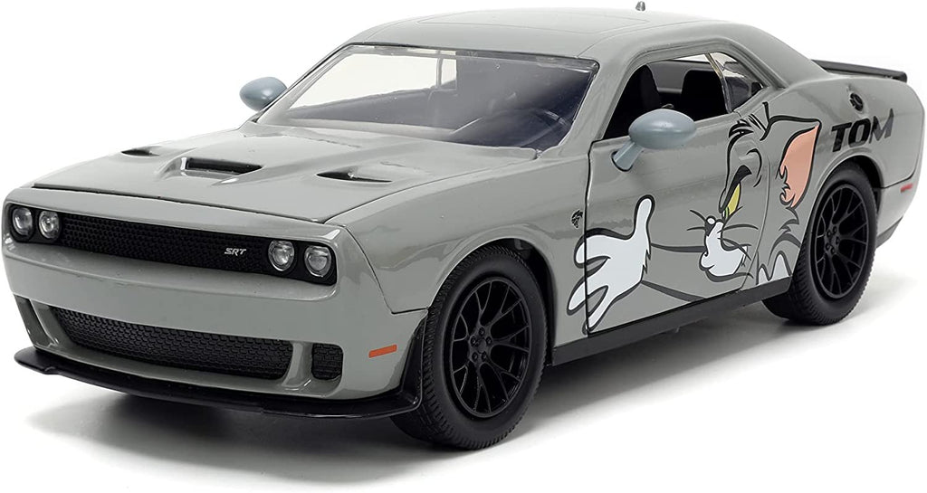 Jada Toys Tom and Jerry 1:24 2015 Dodge Challenger Hellcat Die-cast Car w/ 2.75" Jerry Figure, Toys for Kids and Adults